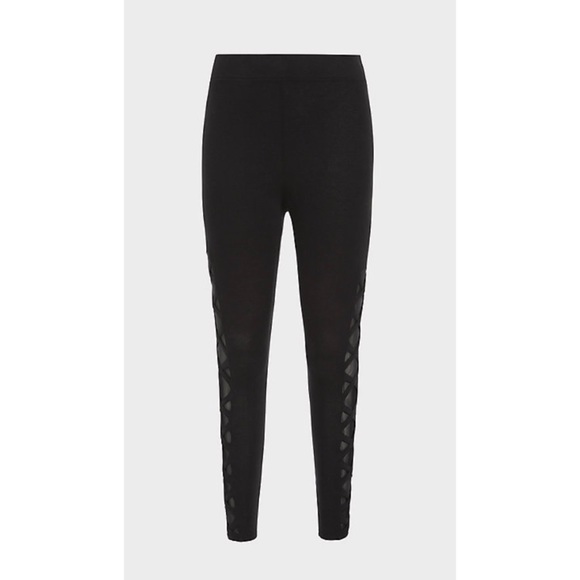 🆕 Torrid Black Lattice Mesh Side Premium Legging - Picture 4 of 5